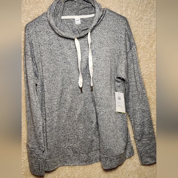 Old Navy Tops - Old Navy Active Top